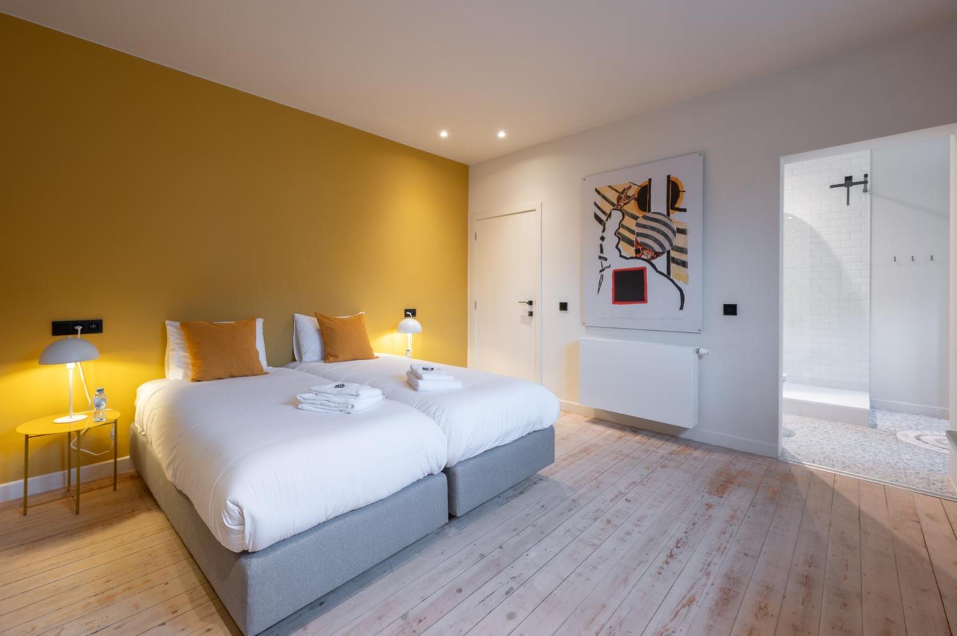 Villa Cezar - Big House At The Center Of Bruges - Free Parking ภายนอก รูปภาพ